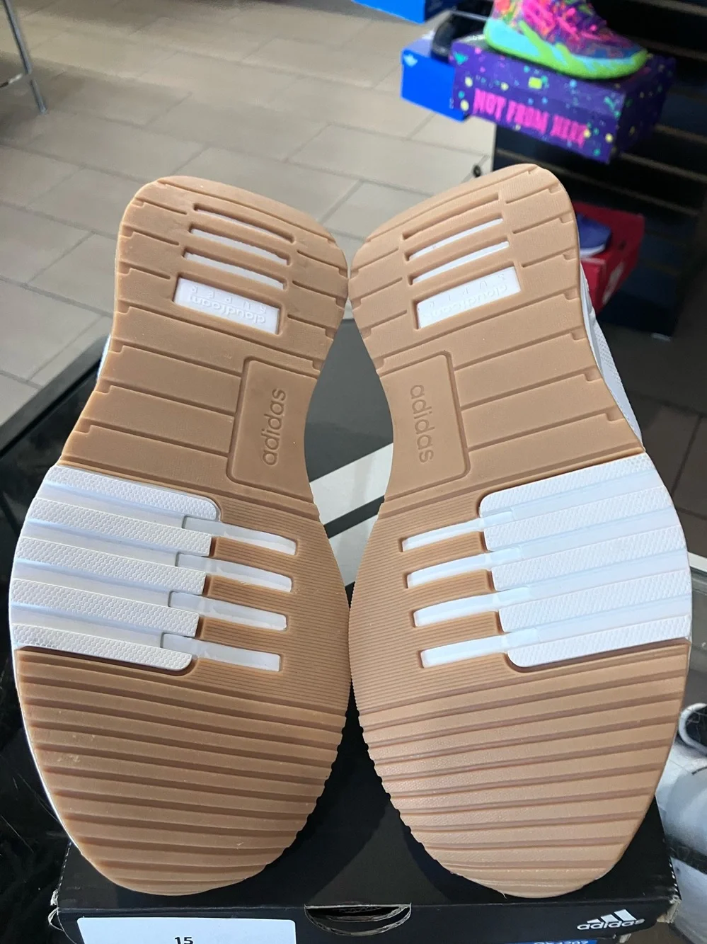 Women’s Adidas Racer TR21 White Gum Size 6
